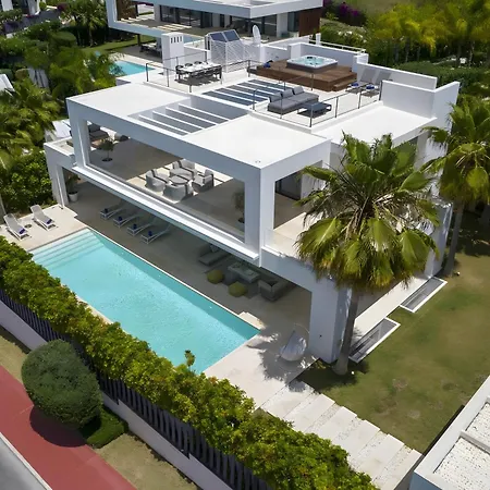Willa Namu Marbella